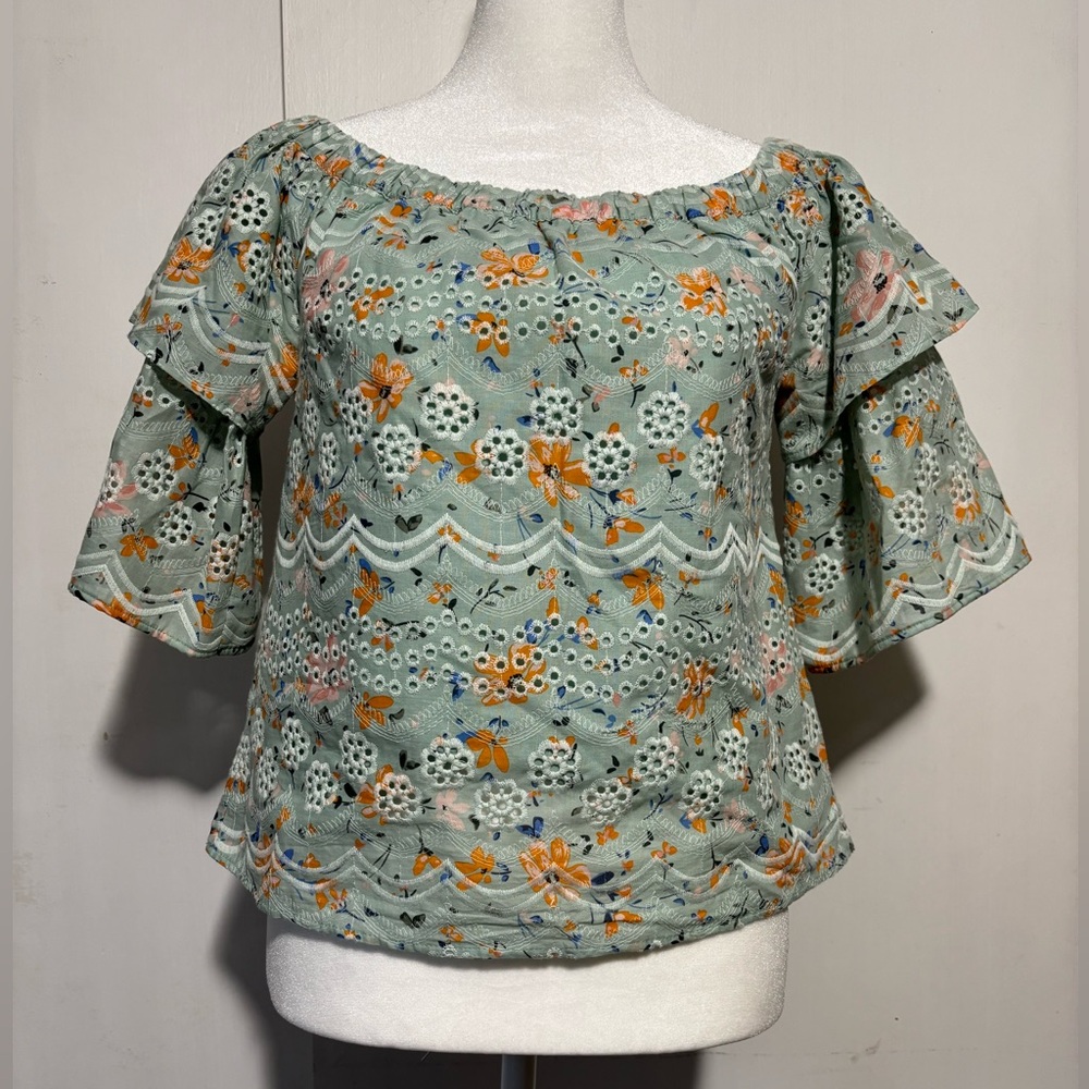 LAIA Ashtabula Off Shoulder Eyelet tiered Blouse Size XS
